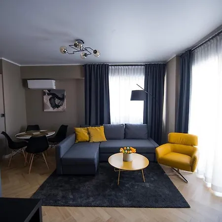 Iris Luxury