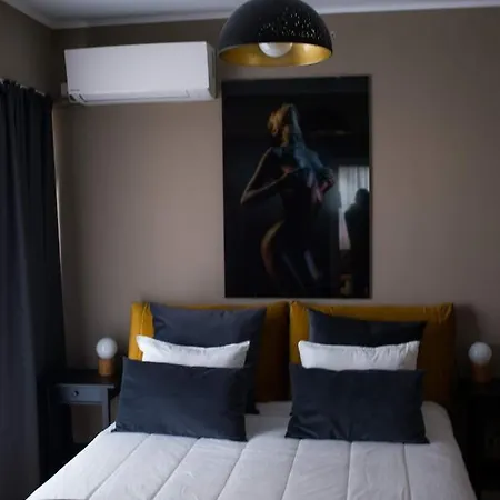 Iris Luxury Apartment Mamaia